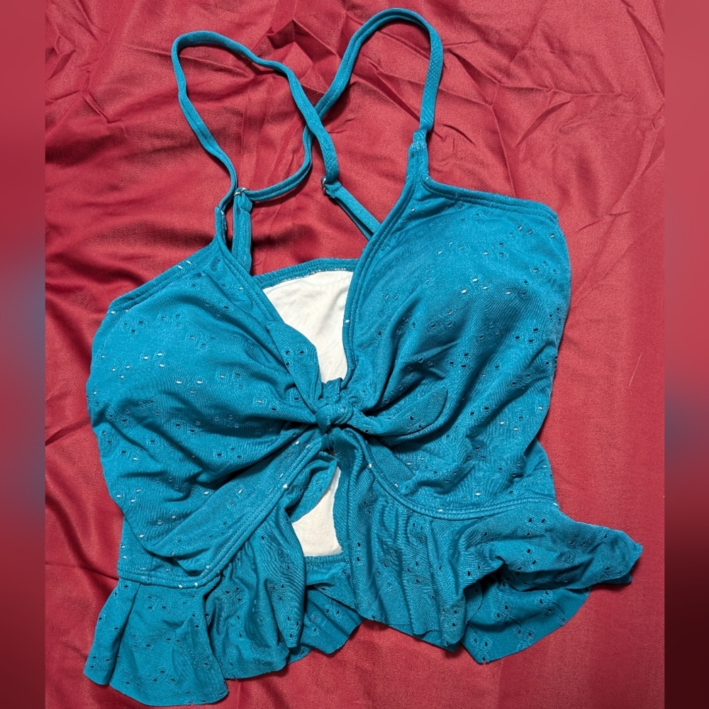 3 for $25!! NWT Coral Reef Swim Top Small